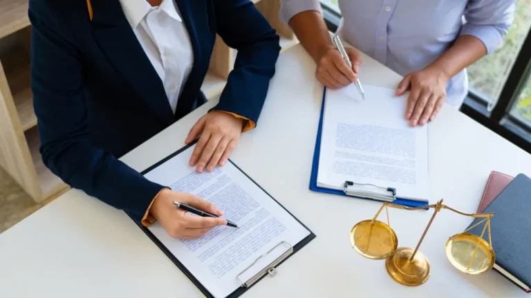 Obligaciones Legales 2025 7Experts