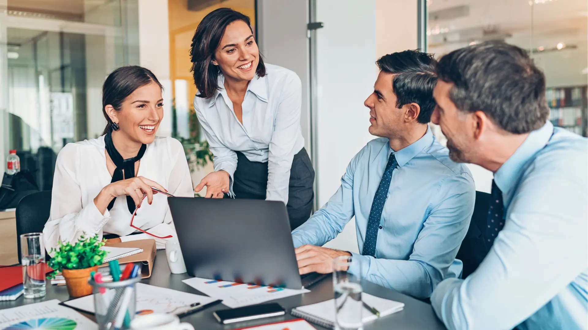 Ayudas a proyectos empresariales generadores de empleo para el desarrollo alternativo en zonas de transición justa 2025